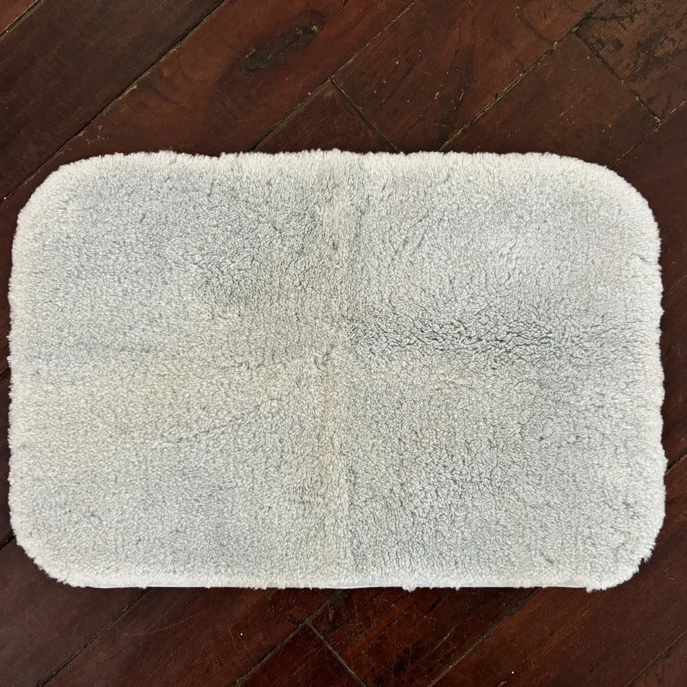 Light Blue Bath Mat - Soft - 25
